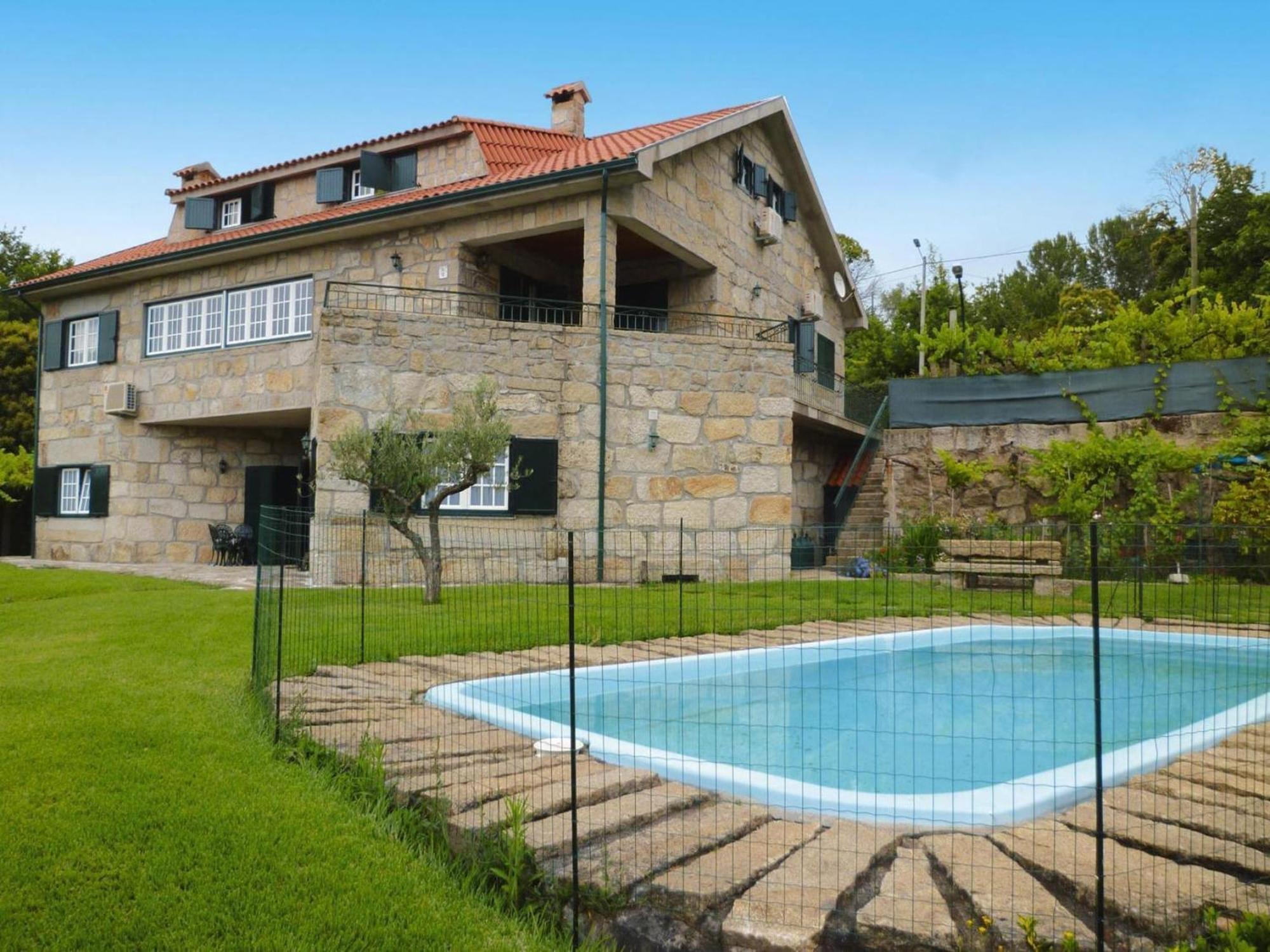 Holiday Home, Luzim Εξωτερικό φωτογραφία