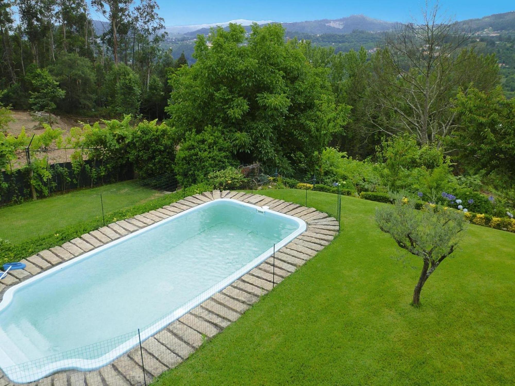 Holiday Home, Luzim Εξωτερικό φωτογραφία